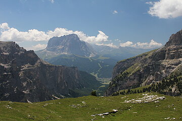 Langental mit Wolkenstein und Langkofel