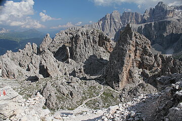 Vom Cirjoch zum Grödnerjoch, Sella im Hintergrund