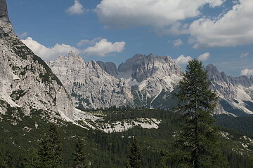 Cime di Sebastiano (2488 m) und Tanier Grande (2547 m)